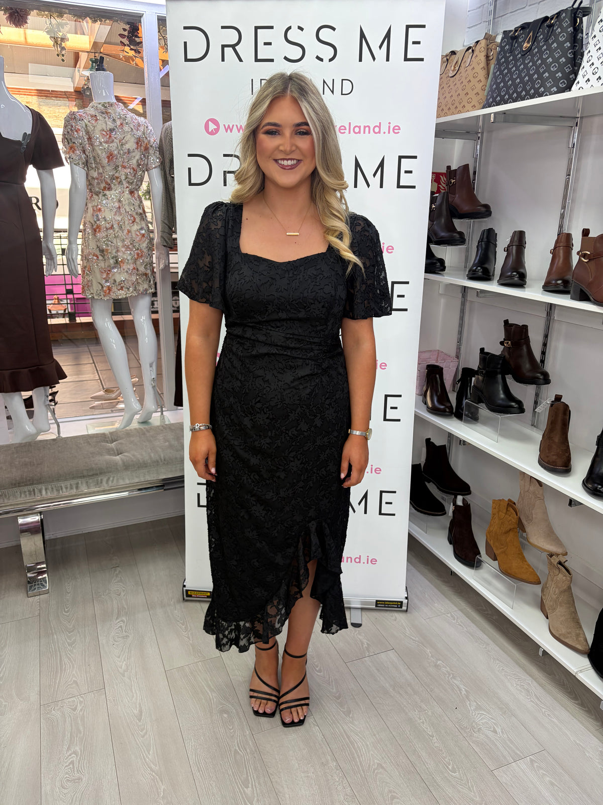Heidi Girl in Mind Black Lace Midi Dress