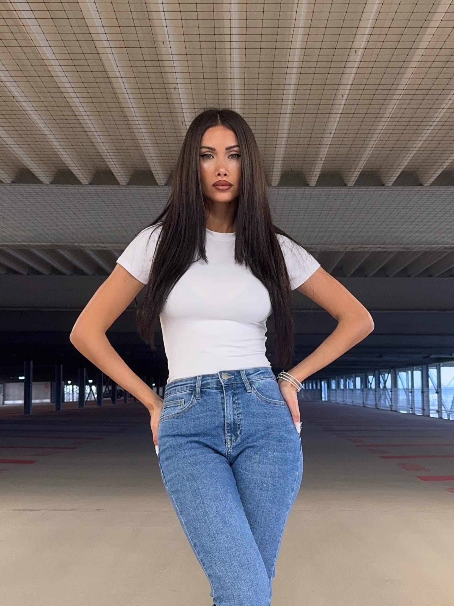 Sami Jean – Mid Blue Slim Straight Jean