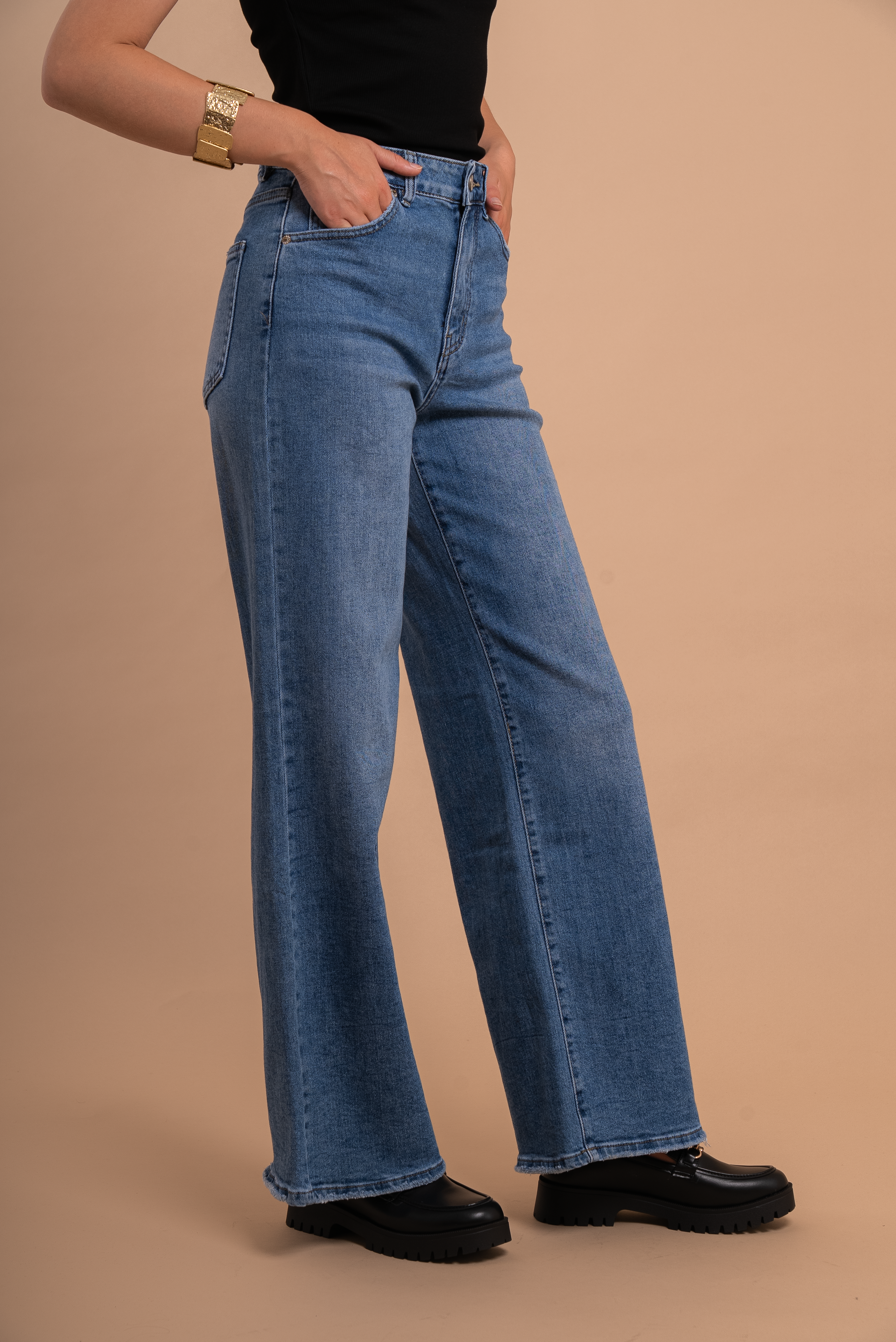 Jenny High Rise Wide Leg Jeans - Blue