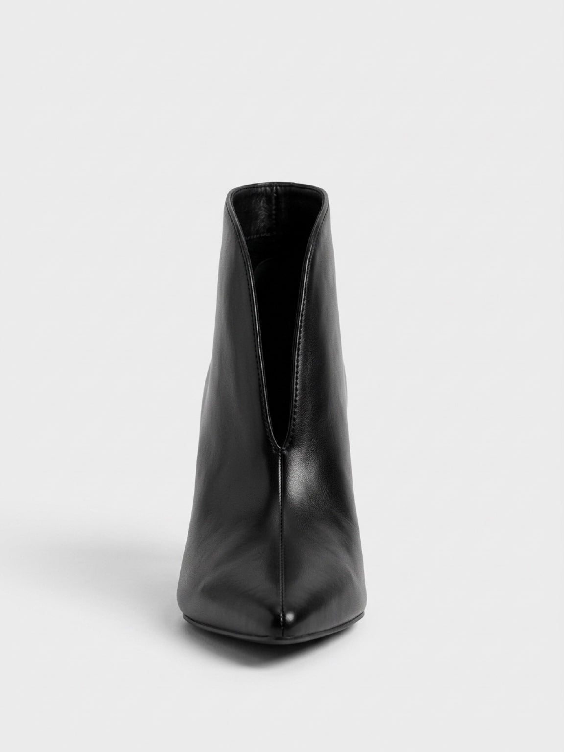 Cressida Pointed-Toe Heeled Ankle Boots – Black
