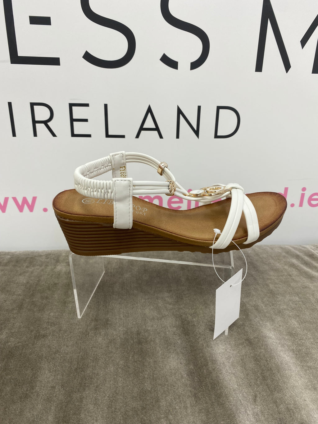 CAT SANDAL- WHITE