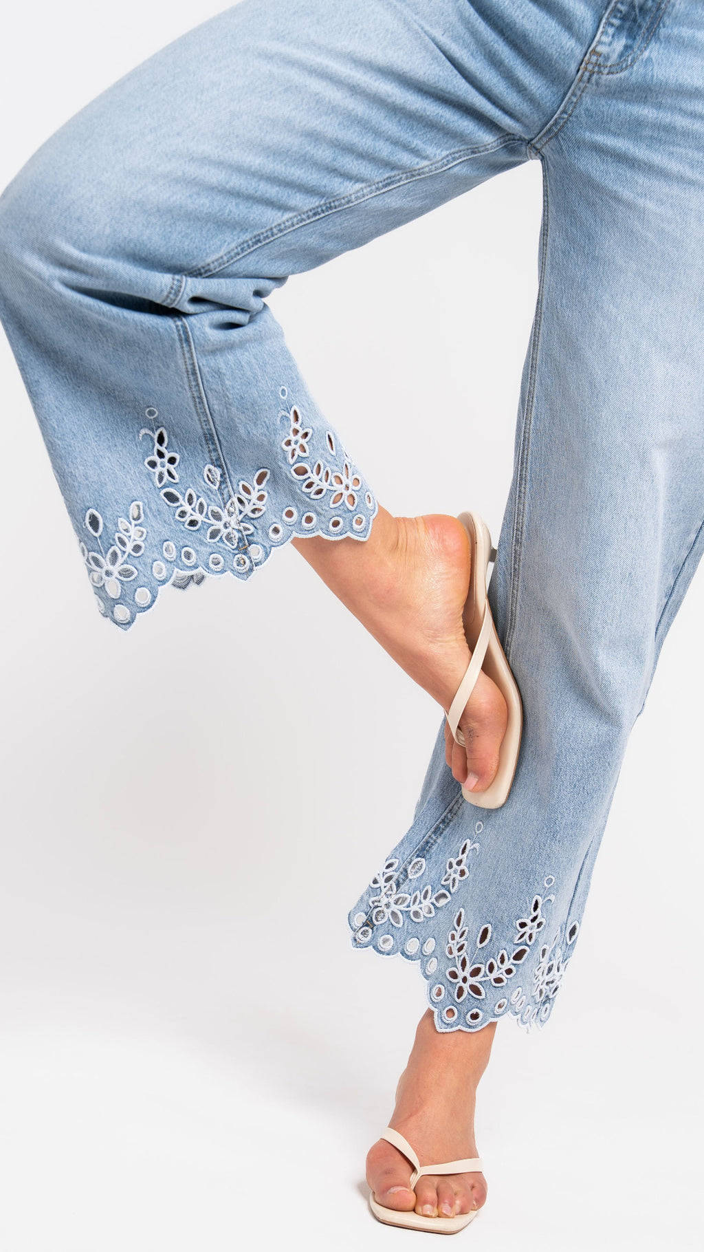 IRIS JEANS