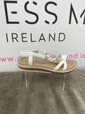 GIA SANDAL - WHITE