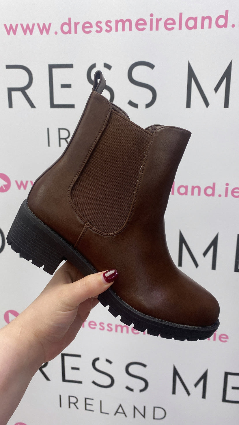 TILLY BOOT - BROWN