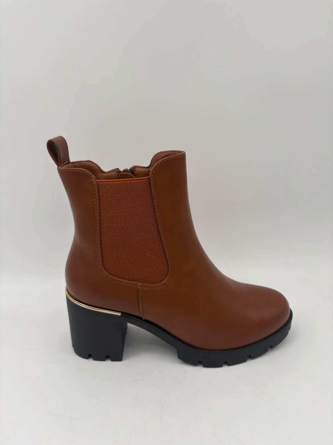 Libby Block Heel Chelsea Boots – Camel