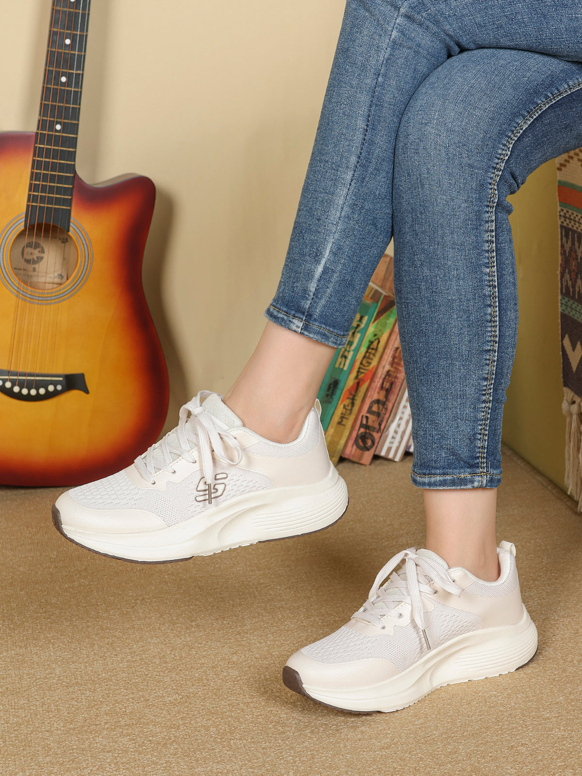 Roxanne Beige Women’s Retro Chunky Trainers