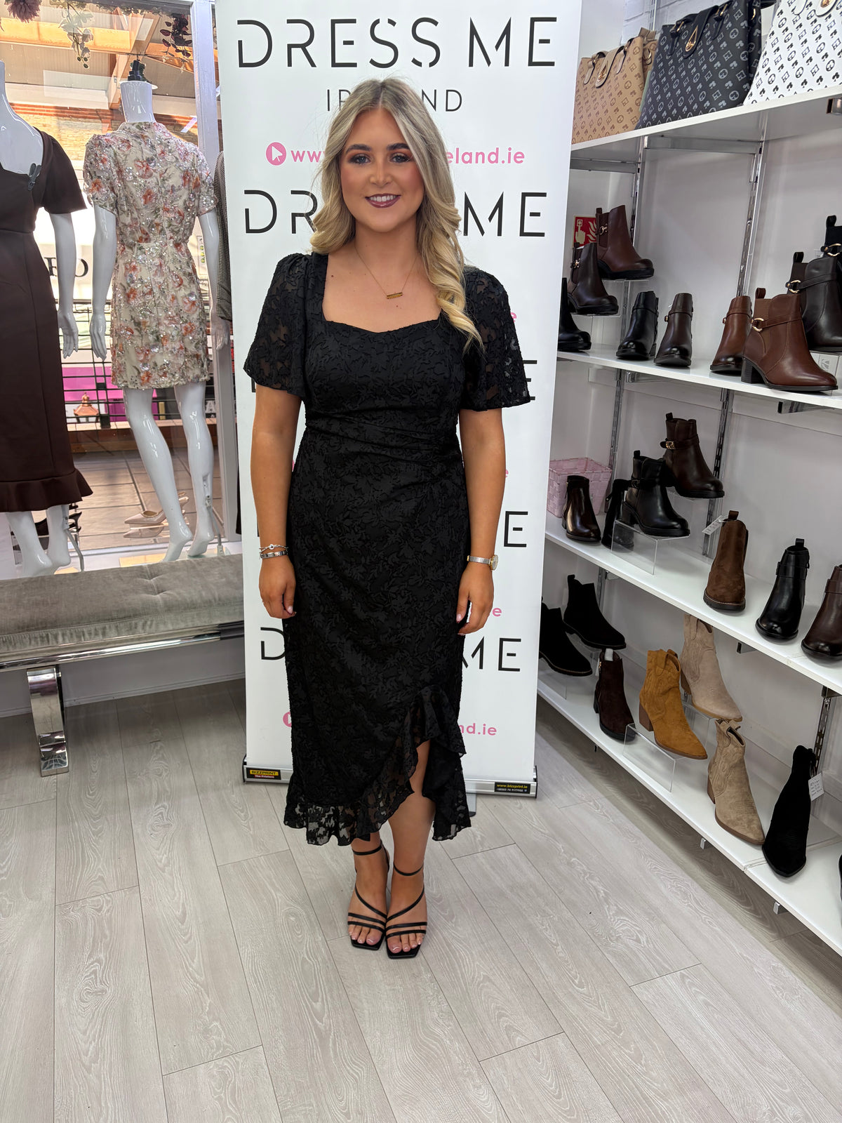 Heidi Girl in Mind Black Lace Midi Dress