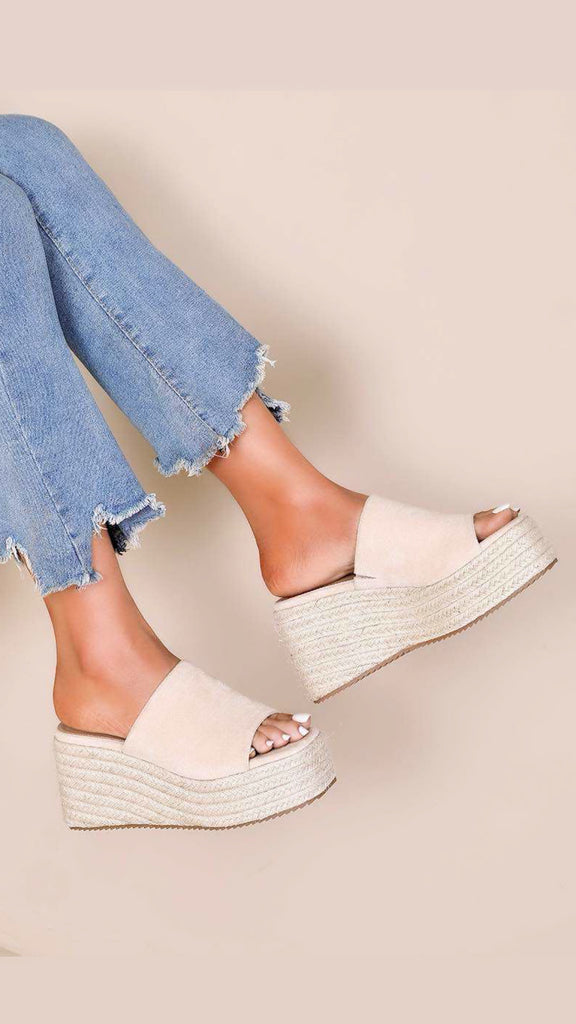 FREYA BEIGE WEDGE