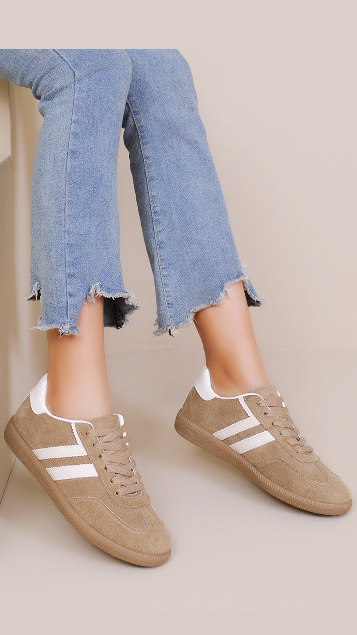 LETTY TRAINNER KHAKI