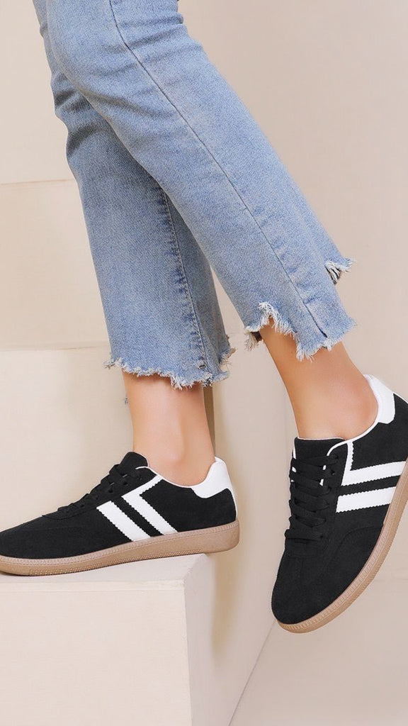 LETTY TRAINER BLACK