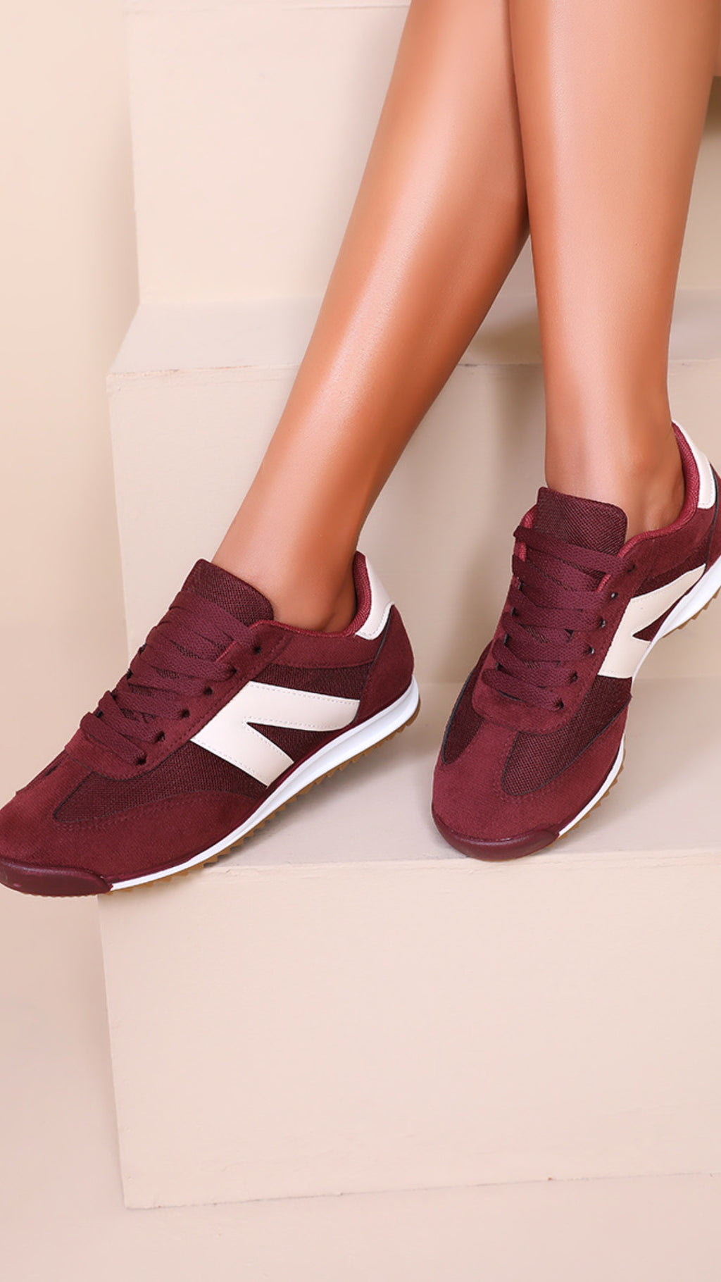 OLIVIA TRAINER - WINE