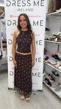 MEAVE SET IN BROWN