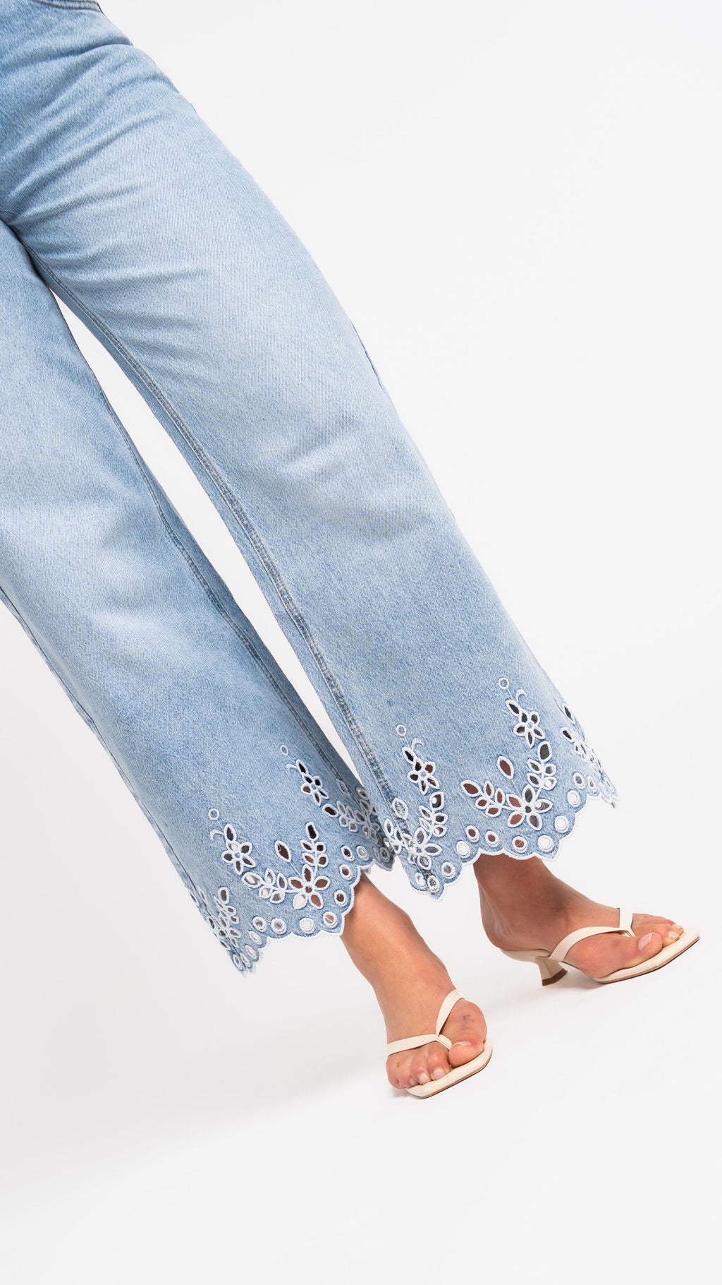 IRIS JEANS