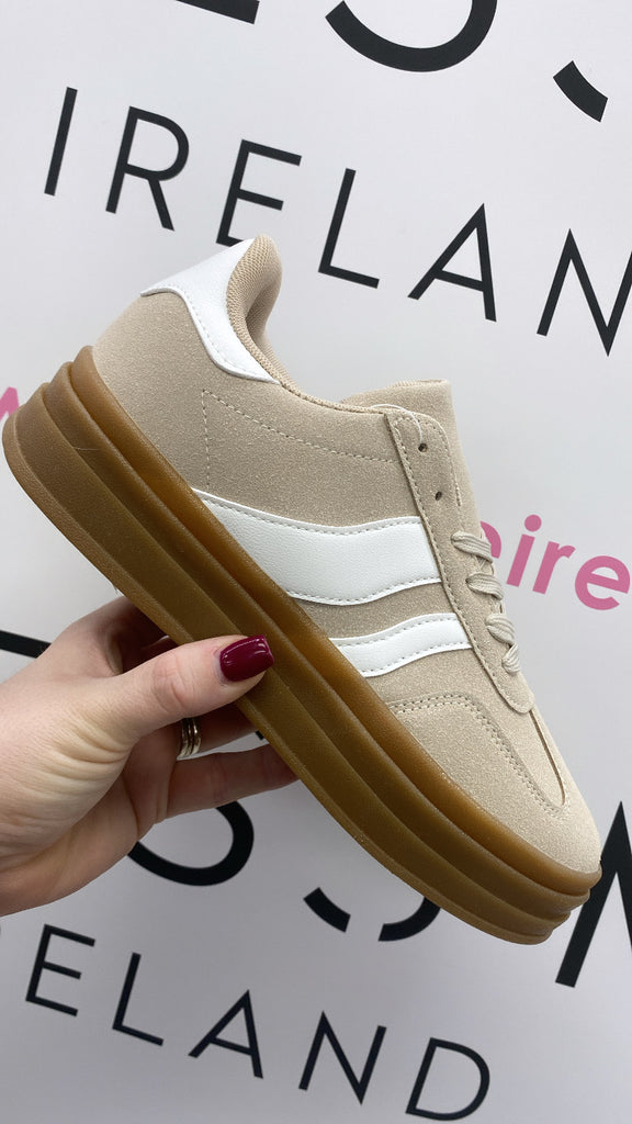 AIMEE TRAINER BEIGE