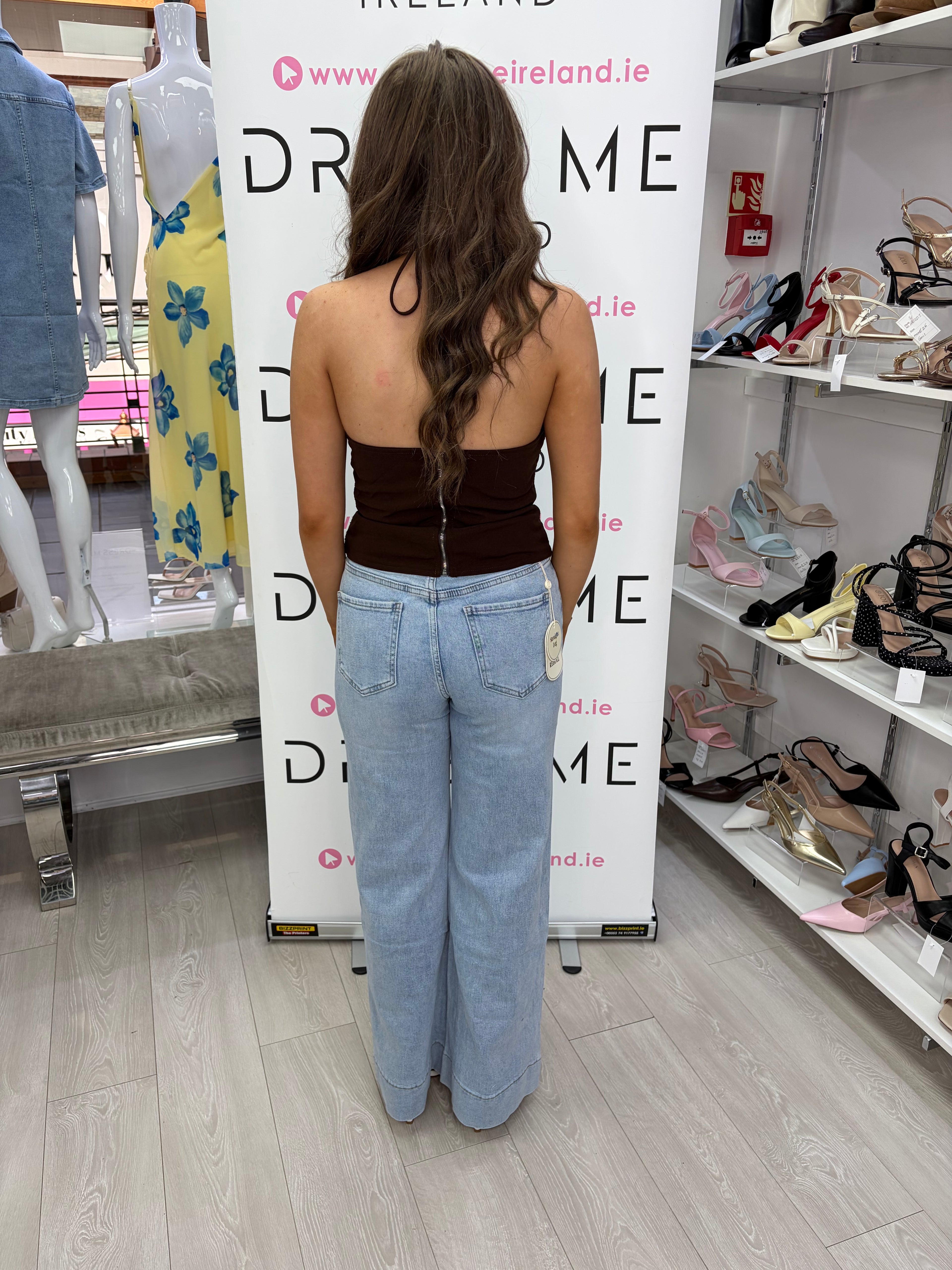 Charlene Wide Leg Jeans – Light Wash