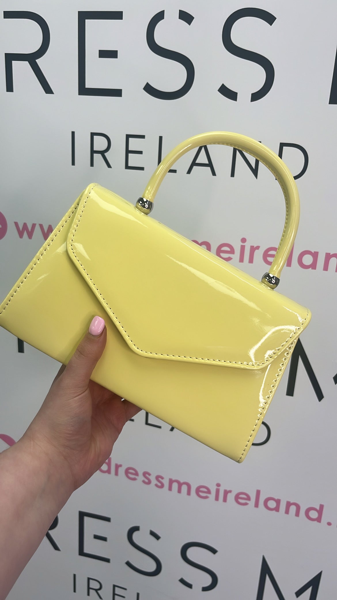 LARA CLUTCH BAG - LEMON