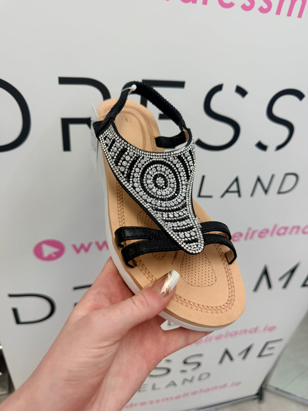 POSY SANDAL IN BLACK