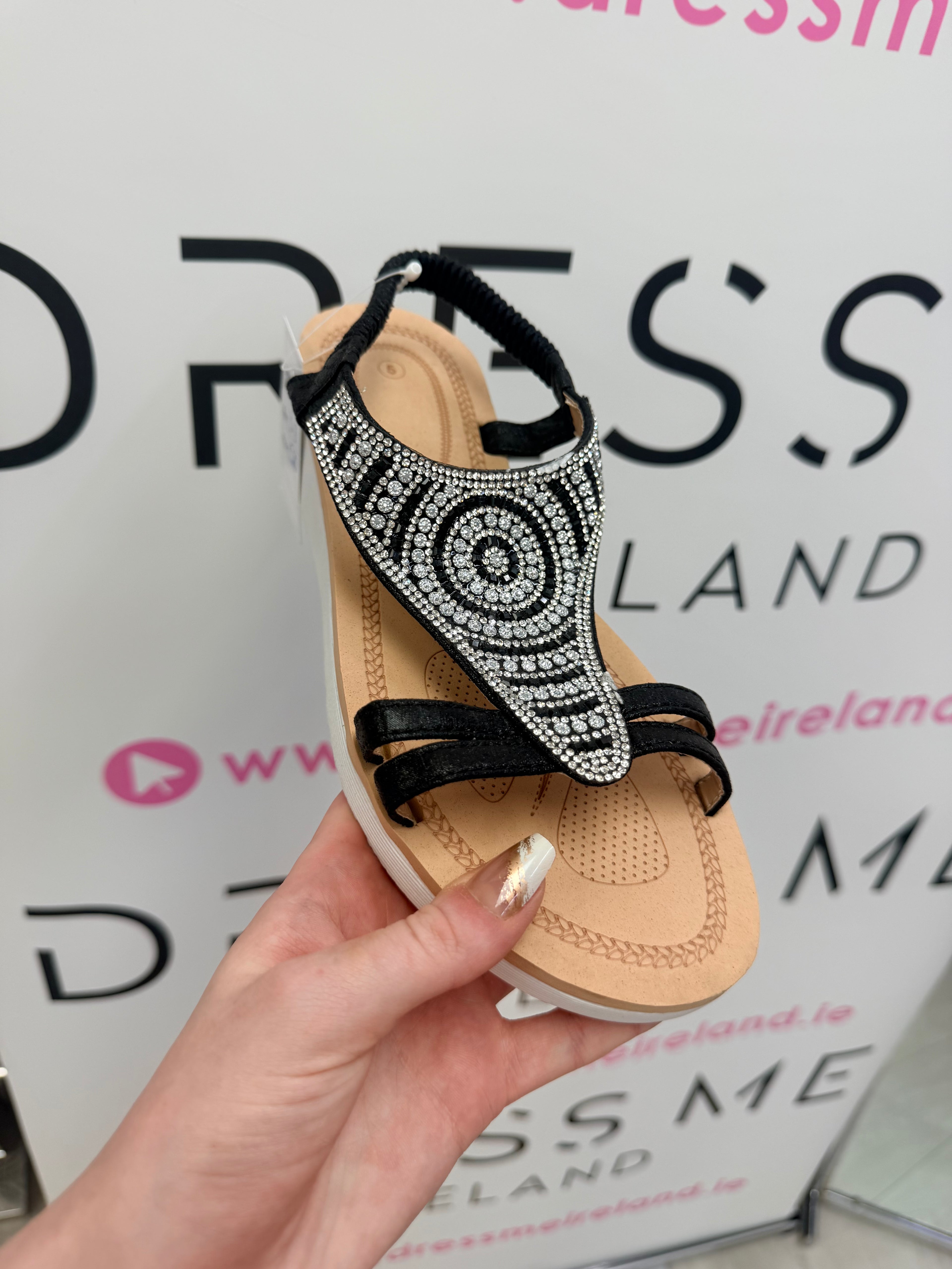 POSY SANDAL IN BLACK