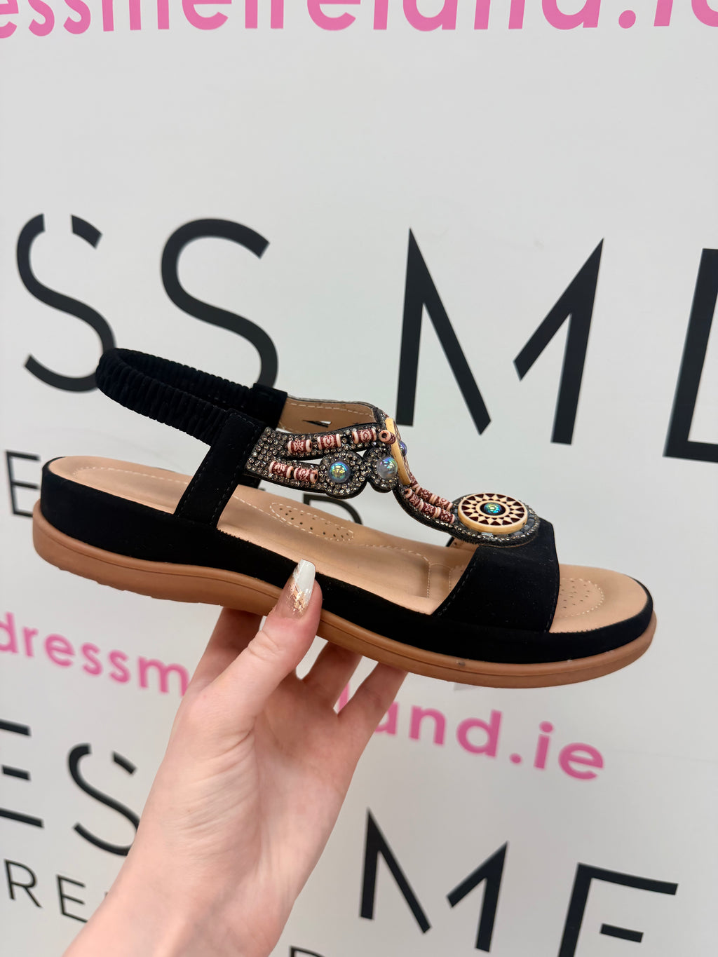 KAMI SANDAL IN BLACK