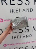 STAR CLUTCH BAG IN SILVER