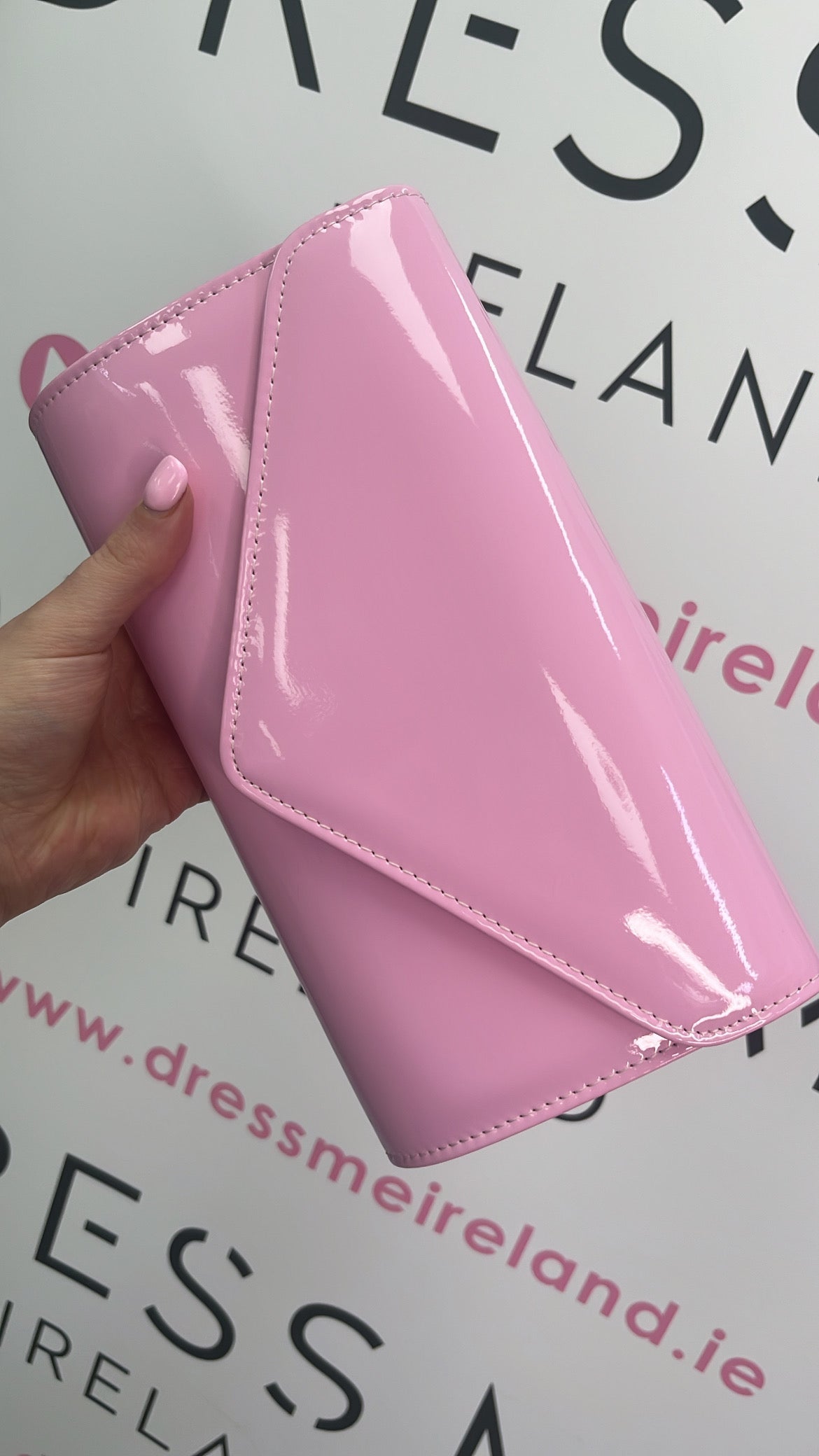 BELLA CLUTCH BAG - LIGHT PINK